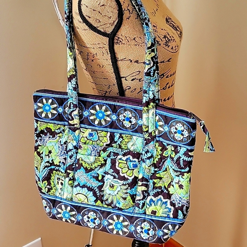 Floral purse/tote bag floral 15in x 10in